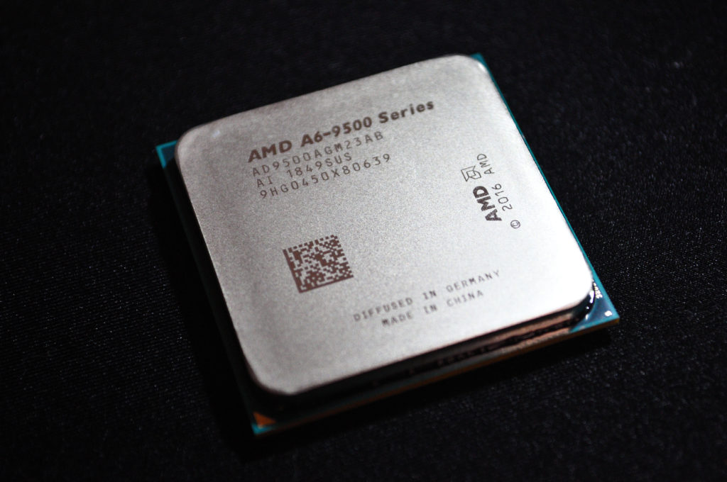 AMD CPU 写真